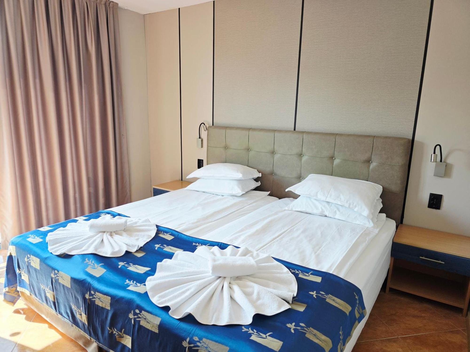 Bora Bora Hotel Slăntjev Brjag Exteriör bild