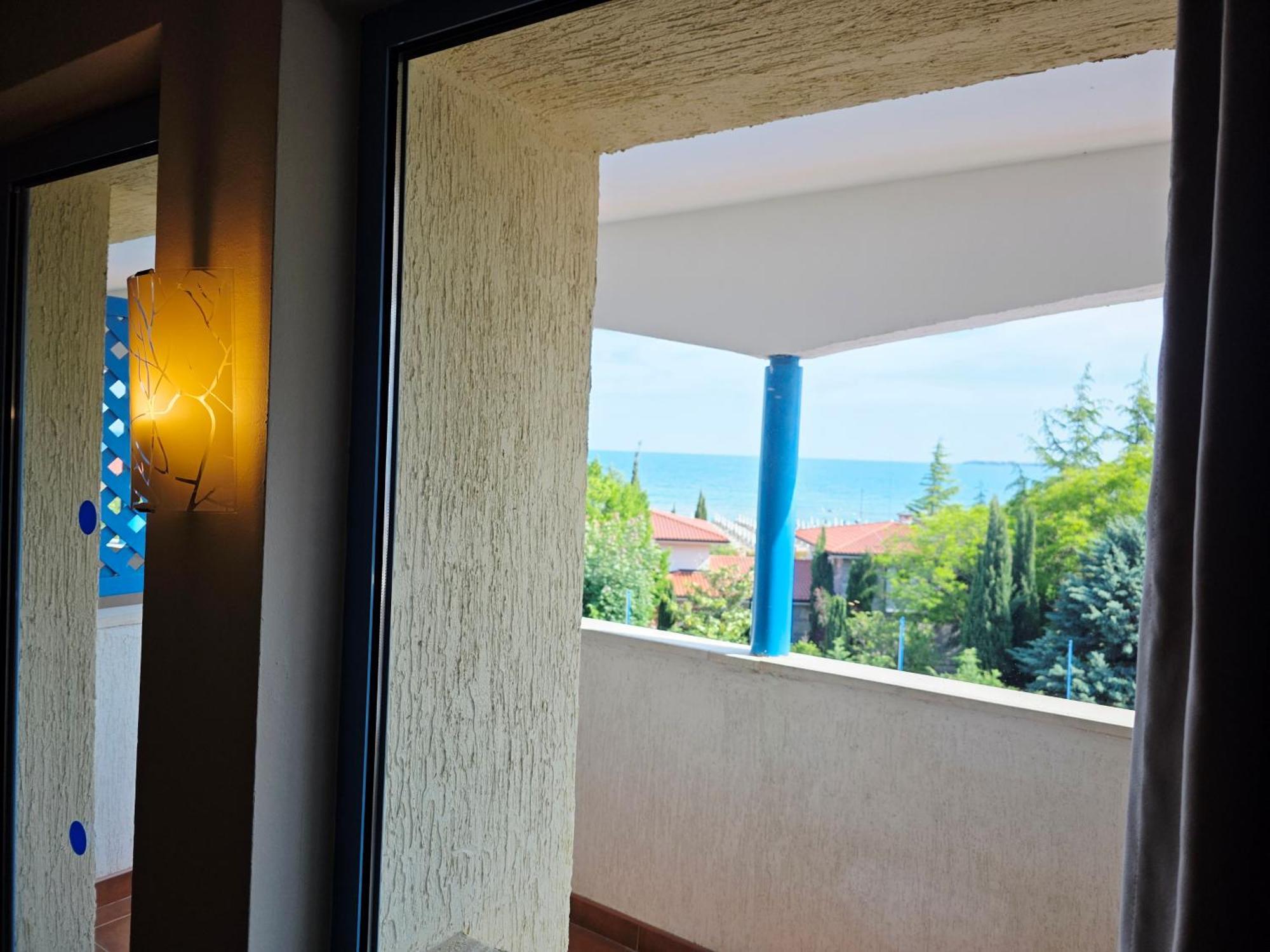 Bora Bora Hotel Slăntjev Brjag Exteriör bild