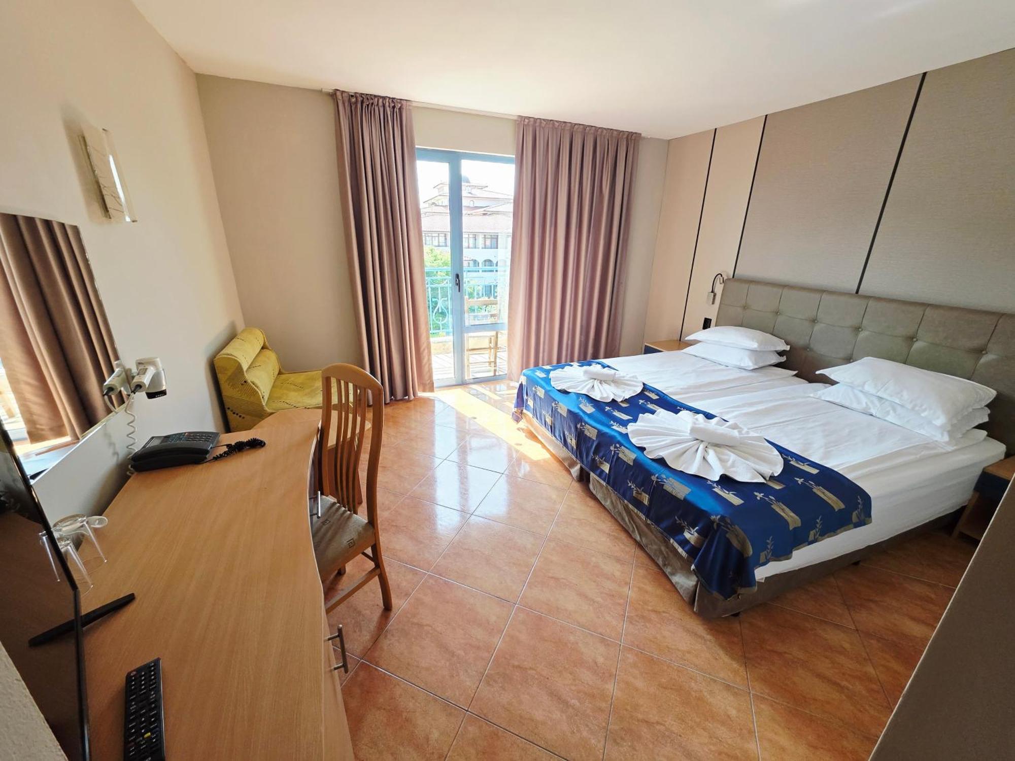 Bora Bora Hotel Slăntjev Brjag Exteriör bild